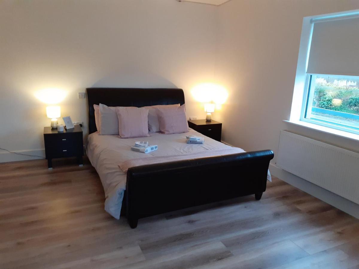 An Sean Teach Self Catering Apartment Fodry Luaran gambar