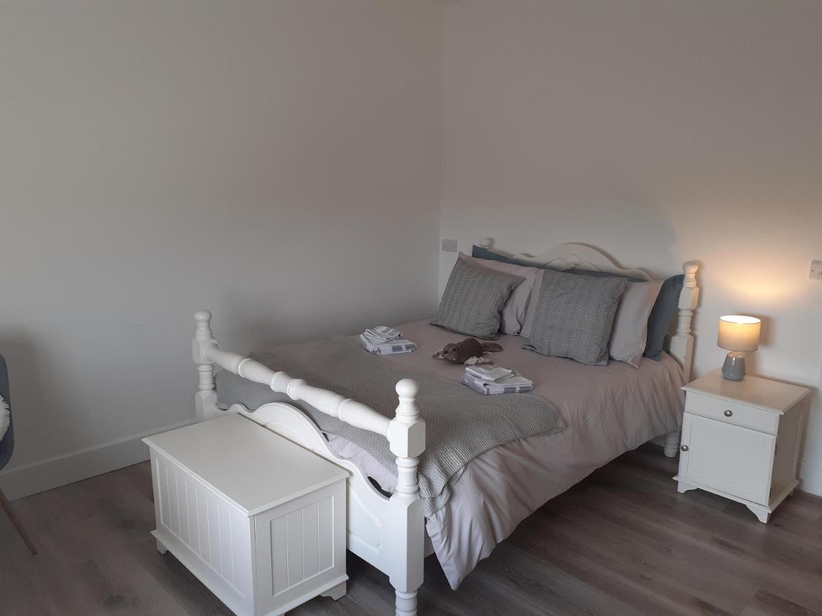 An Sean Teach Self Catering Apartment Fodry Luaran gambar