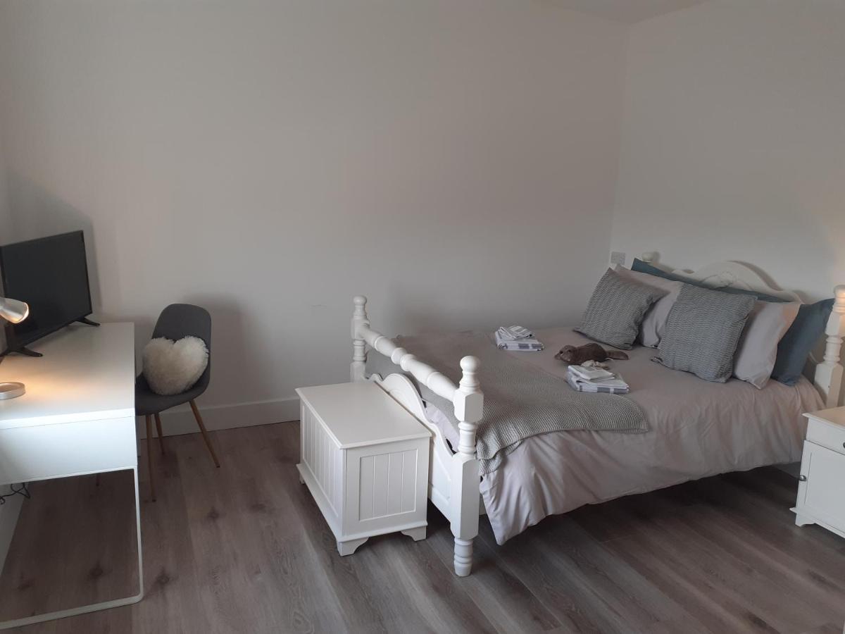 An Sean Teach Self Catering Apartment Fodry Luaran gambar